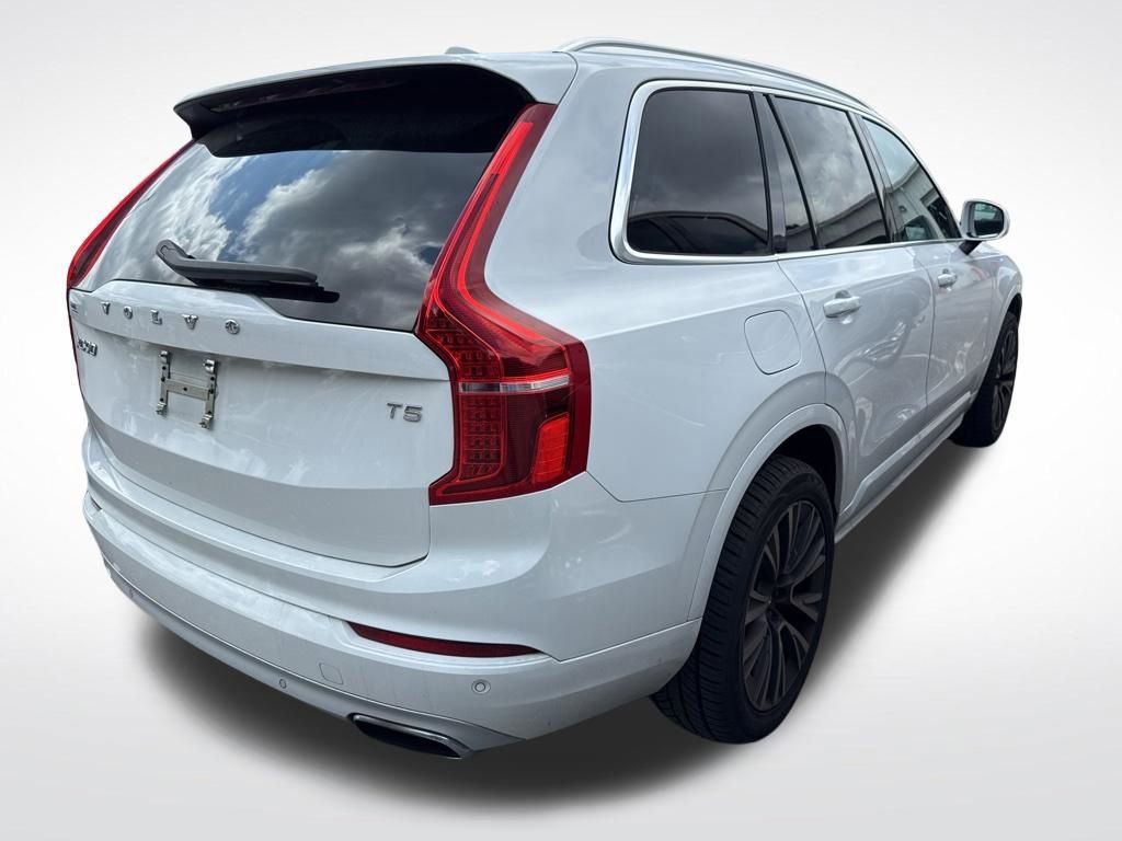 Used 2020 Volvo XC90 T5 Momentum FWD image 2