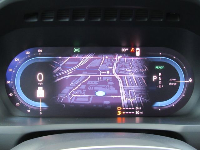 Used 2025 Volvo XC90 T8 Plus w/ Protection Package Premier image 18