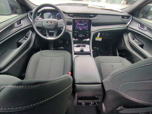 New 2026 Jeep Grand Cherokee Laredo X AWD/4WD image 33