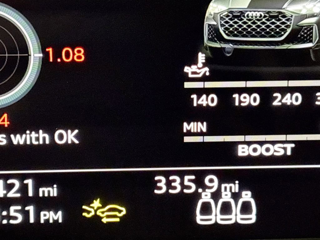 Used 2025 Audi RS Q8 performance image 14