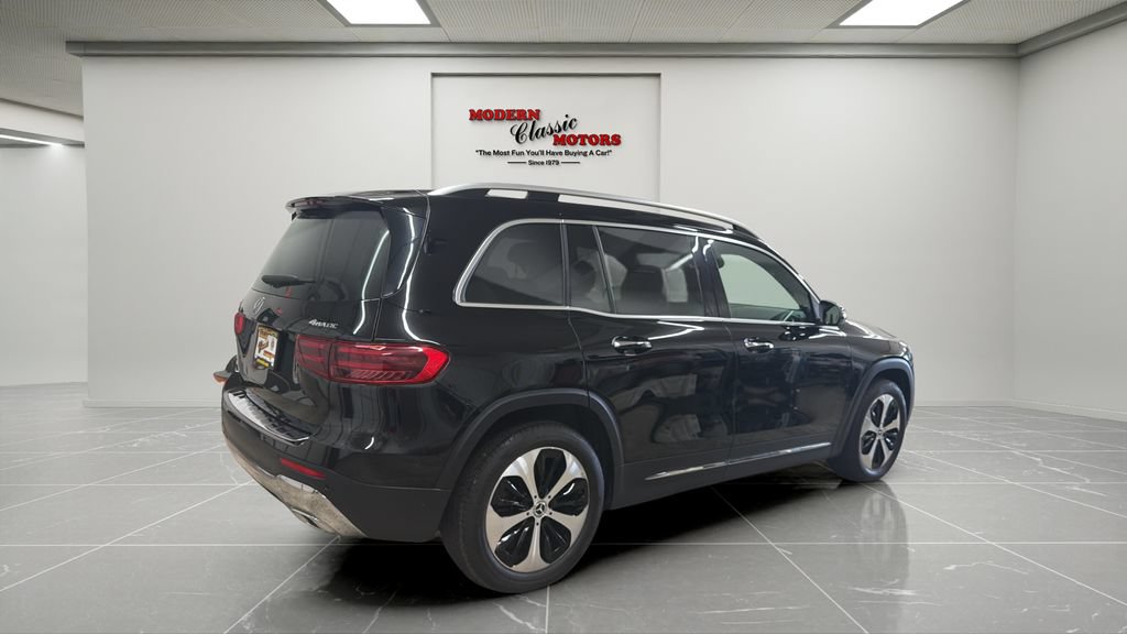 Used 2025 Mercedes-Benz GLB 250 4MATIC image 7
