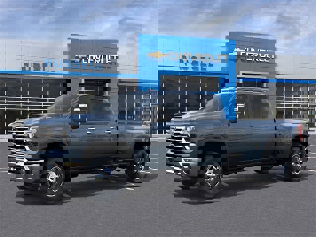 New 2026 Chevrolet Silverado 3500 LTZ w/ LTZ Plus Package video 2