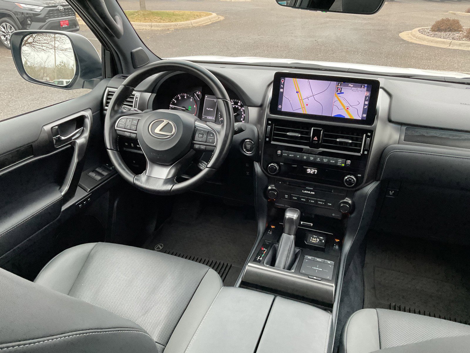 Used 2022 Lexus GX 460 image 21