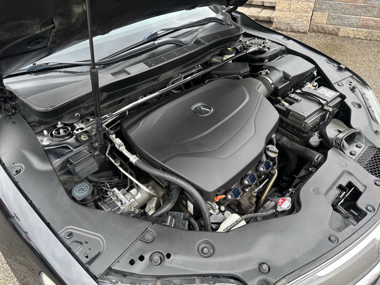 Used 2016 Acura TLX V6 image 13