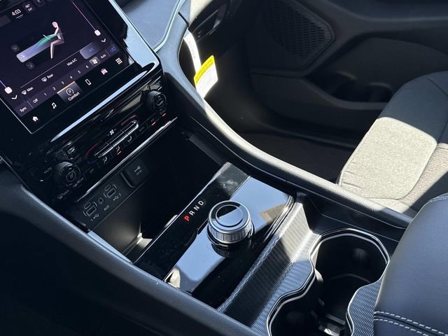 New 2026 Jeep Grand Cherokee Laredo image 16