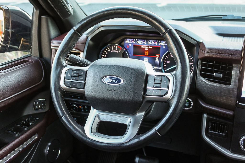 Used 2023 Ford Expedition Limited RWD image 19