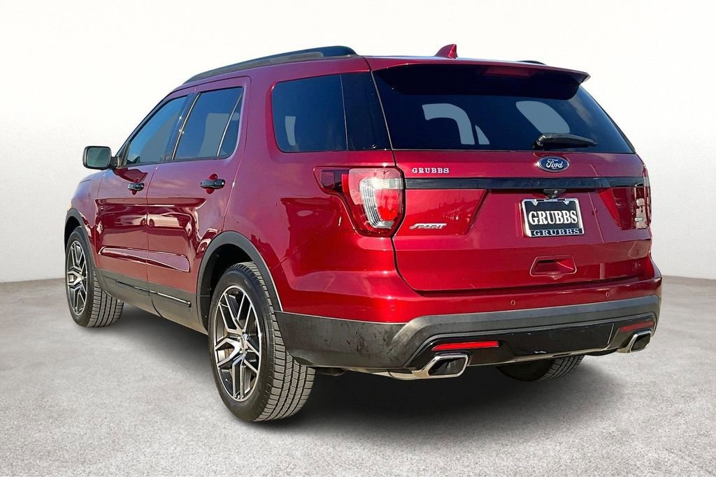 Used 2017 Ford Explorer Sport image 2