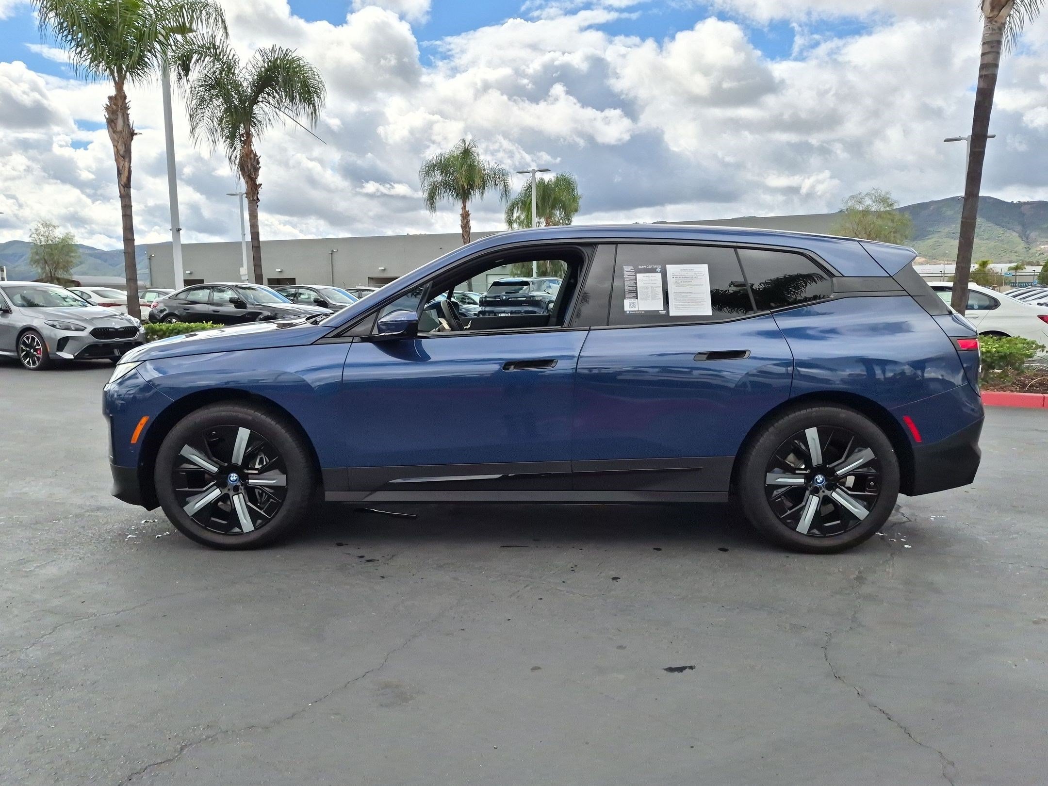 Certified 2024 BMW iX xDrive50 w/ Convenience Package AWD/4WD image 7
