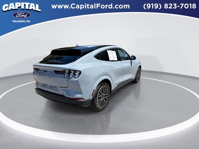 Certified 2025 Ford Mustang Mach-E Premium AWD/4WD image 8