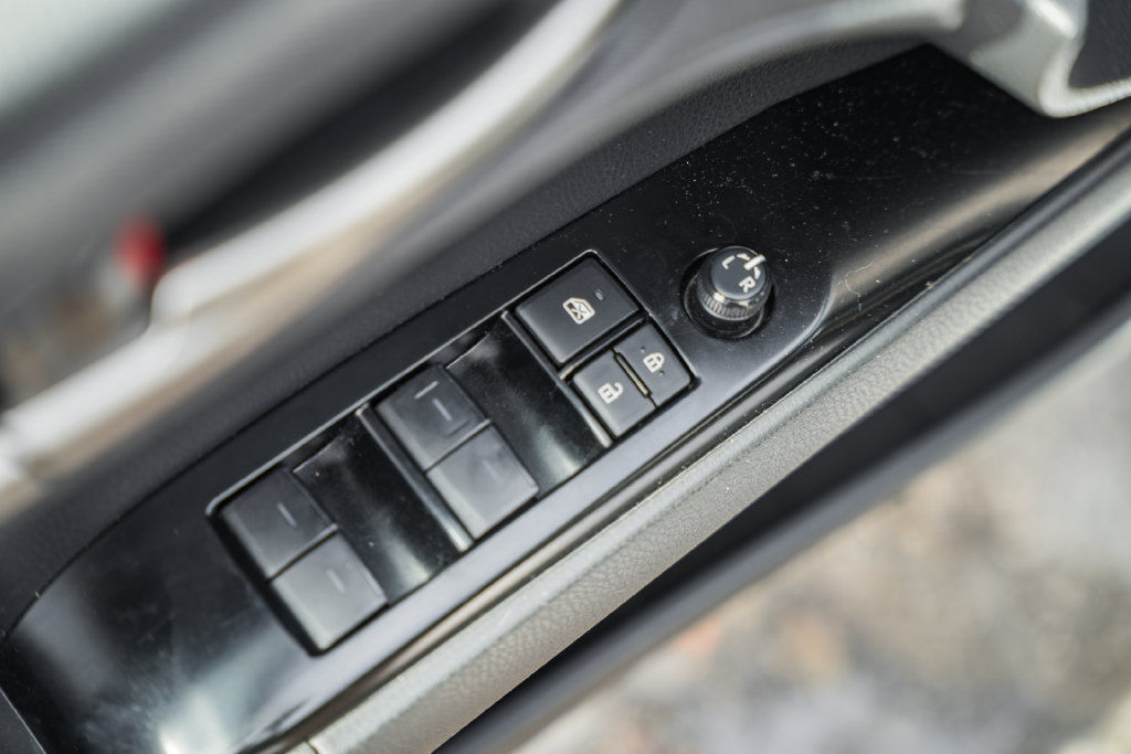 Used 2025 Toyota Camry LE FWD image 37
