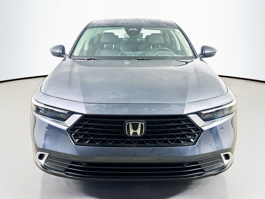 Used 2024 Honda Accord Touring image 2