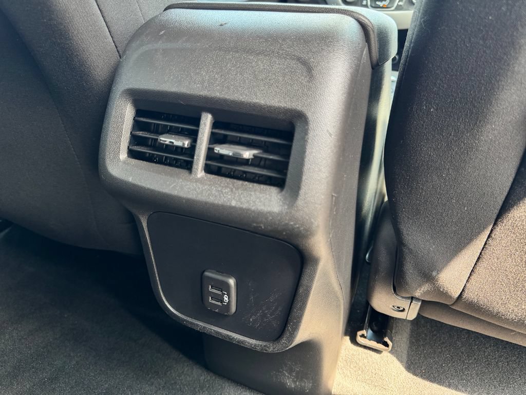 Used 2023 Chevrolet Equinox LS w/ LS Convenience Package FWD image 15