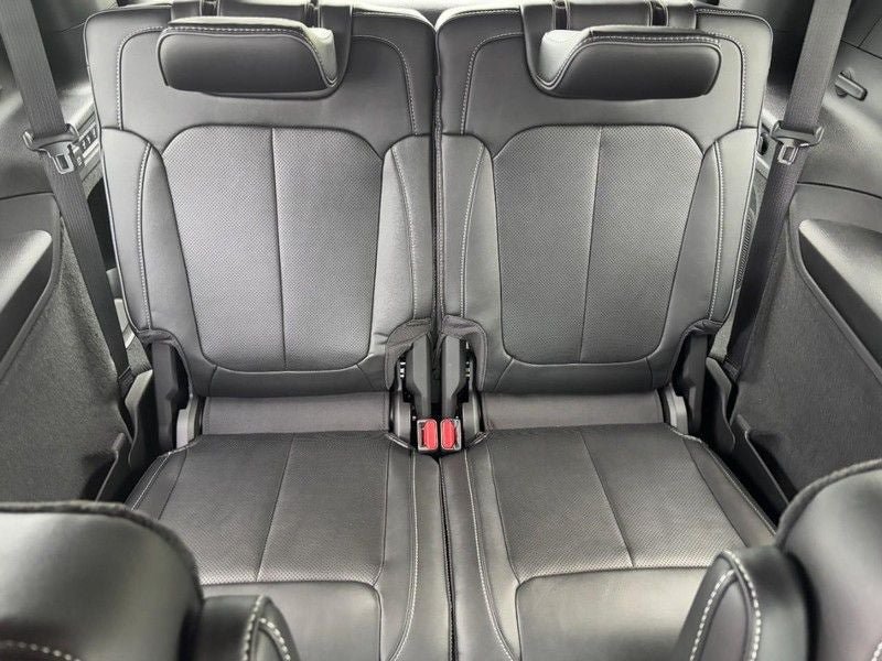 New 2025 Jeep Grand Cherokee L Overland w/ Advanced Protech Group III AWD/4WD image 6