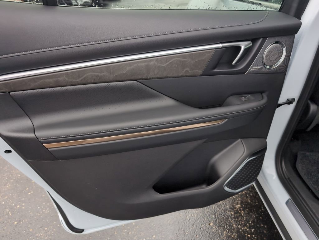 New 2026 Buick Enclave Avenir w/ Super Cruise Package image 10