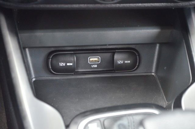 Used 2023 Kia Soul LX w/ LX Technology Package image 28