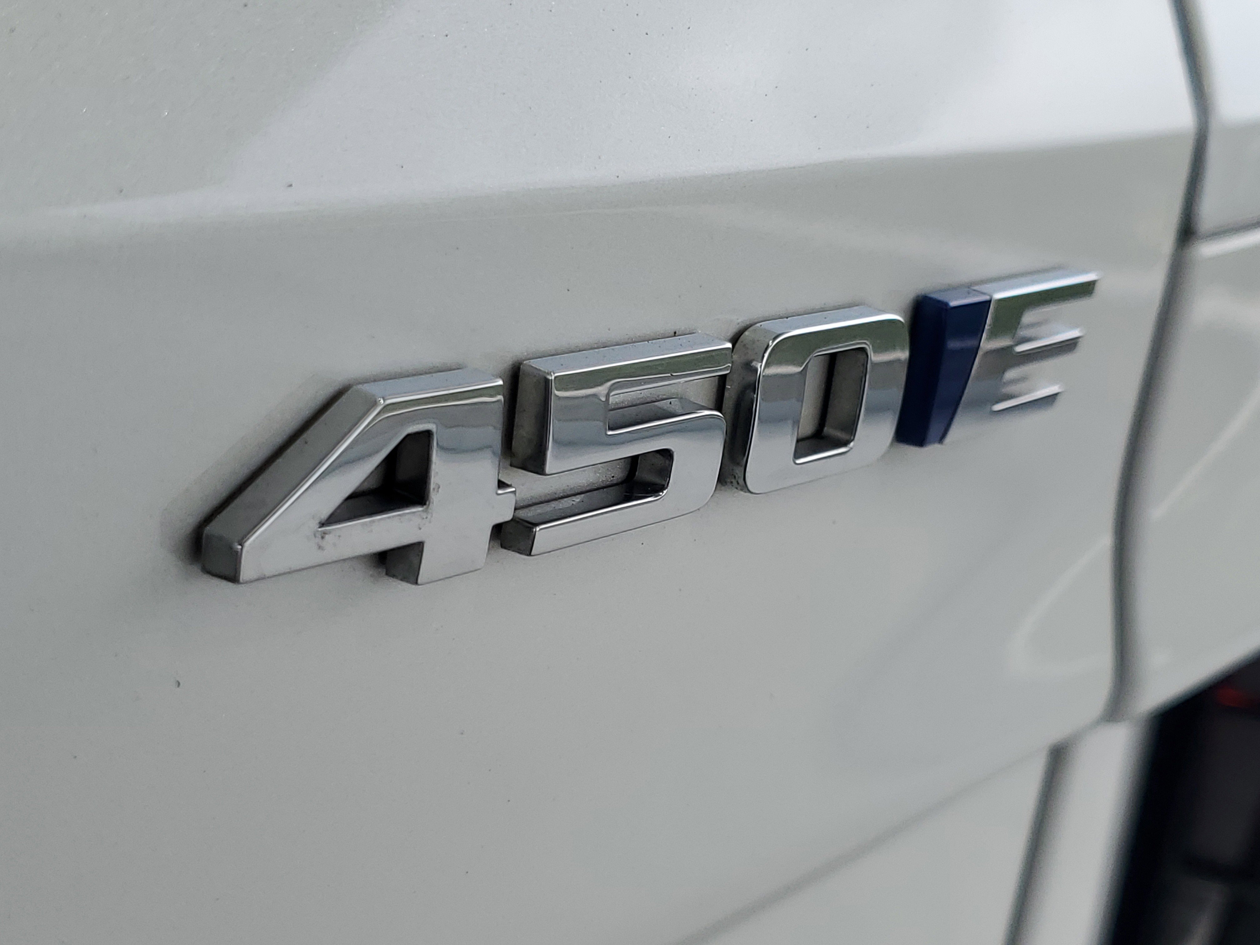 Used 2024 Cadillac Lyriq Luxury image 6