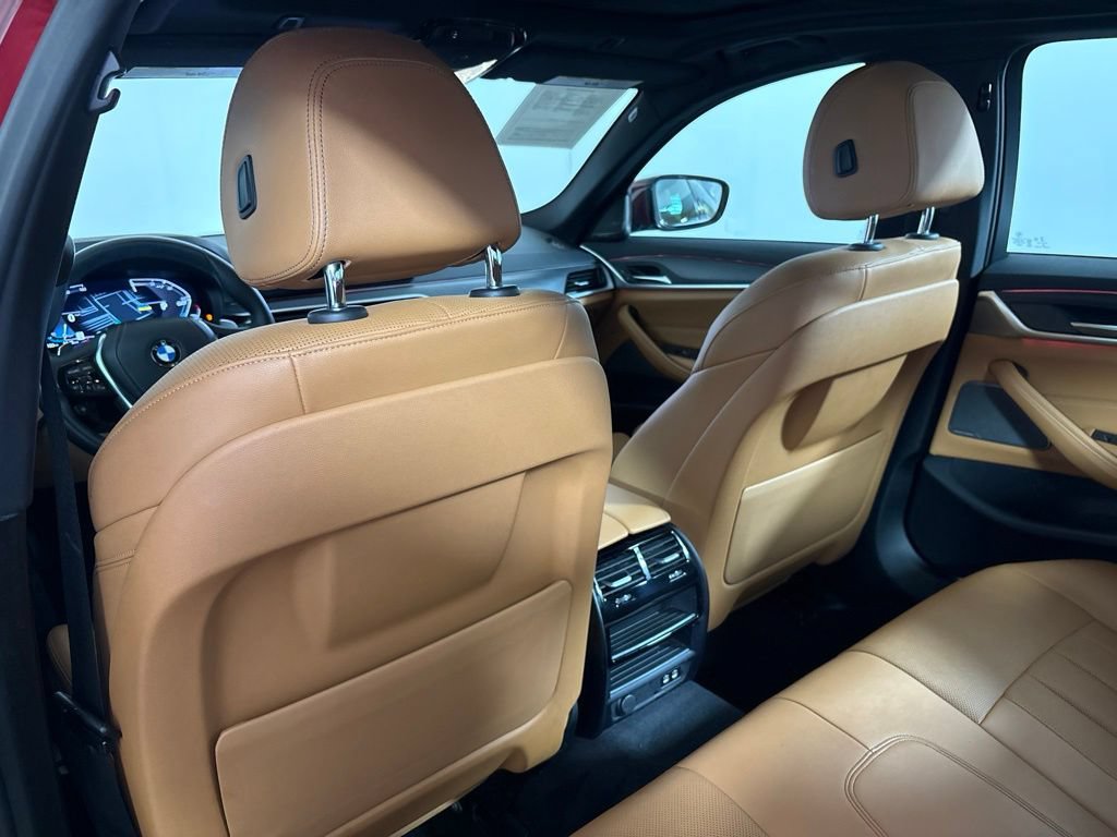 Certified 2023 BMW 530i w/ Premium Package RWD image 28