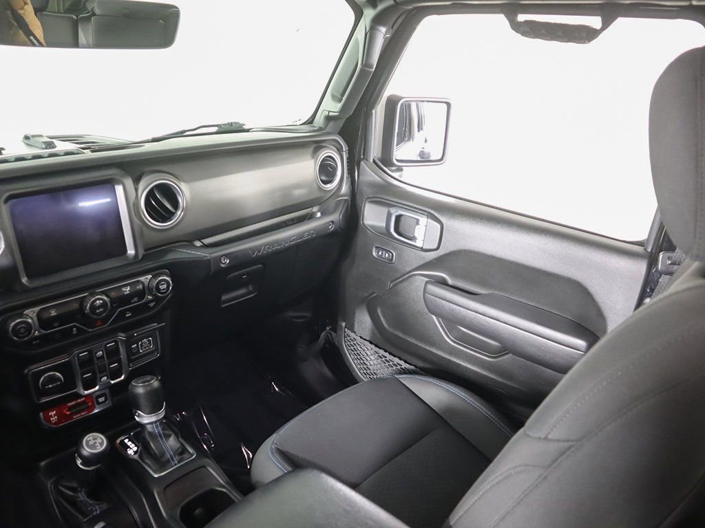 Used 2022 Jeep Wrangler Unlimited Rubicon 4xe image 30