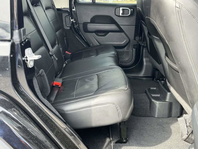 Used 2021 Jeep Wrangler Unlimited Sahara image 21