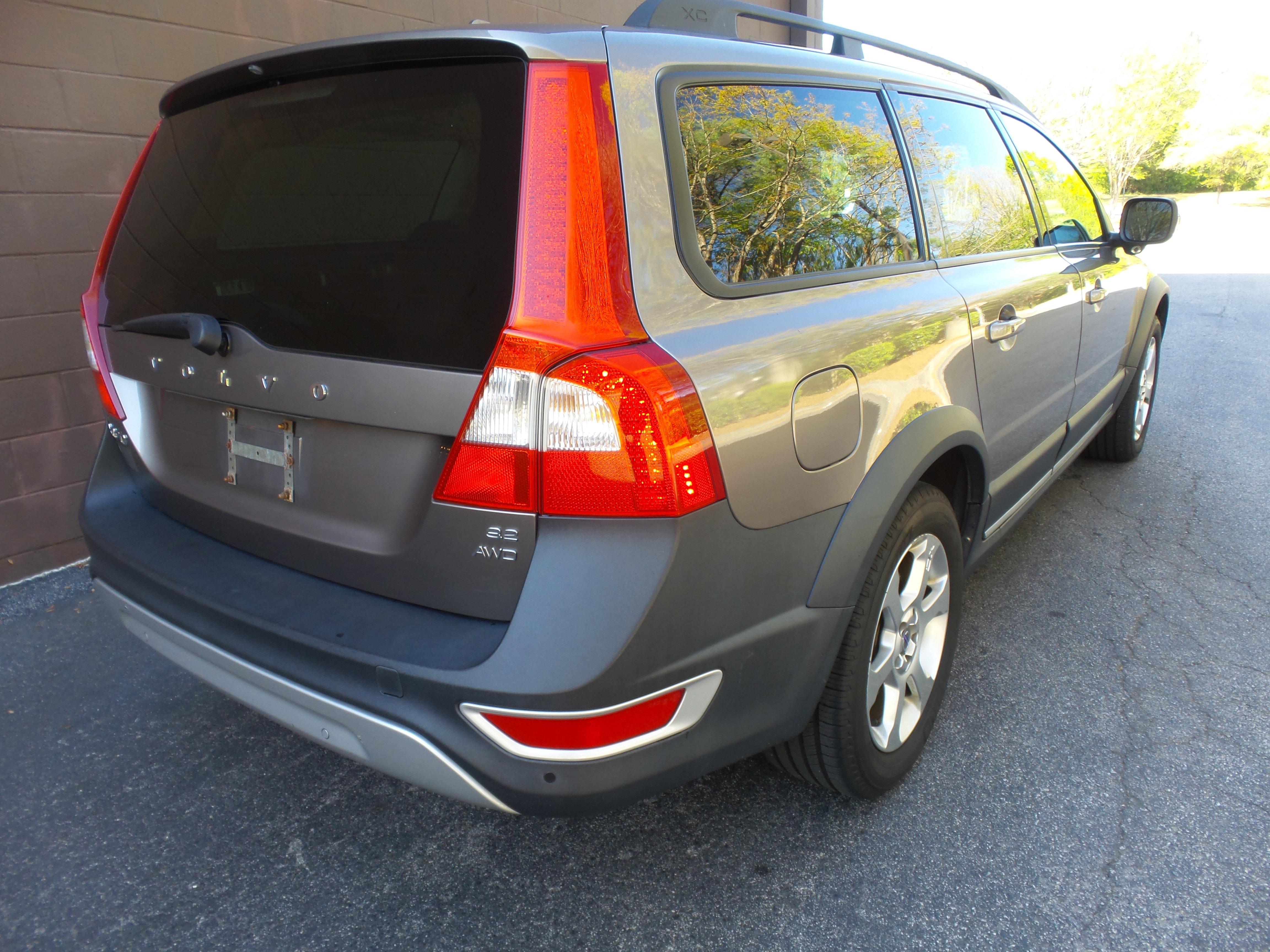 Used 2008 Volvo XC70 3.2 image 9