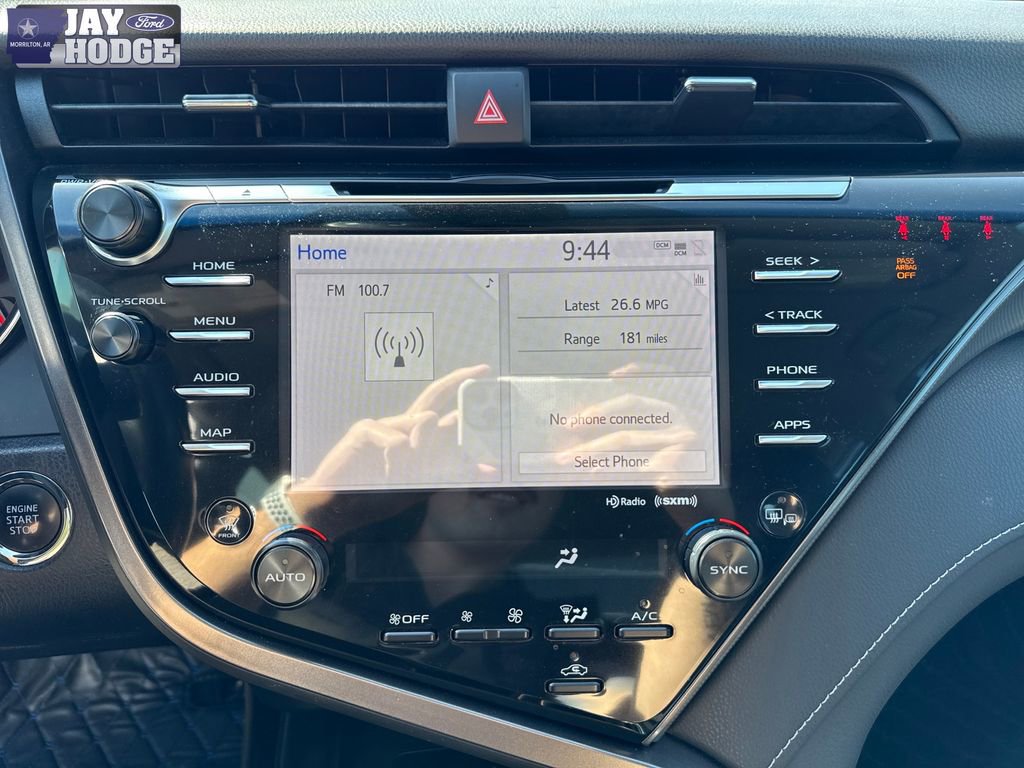 Used 2019 Toyota Camry XSE FWD image 21