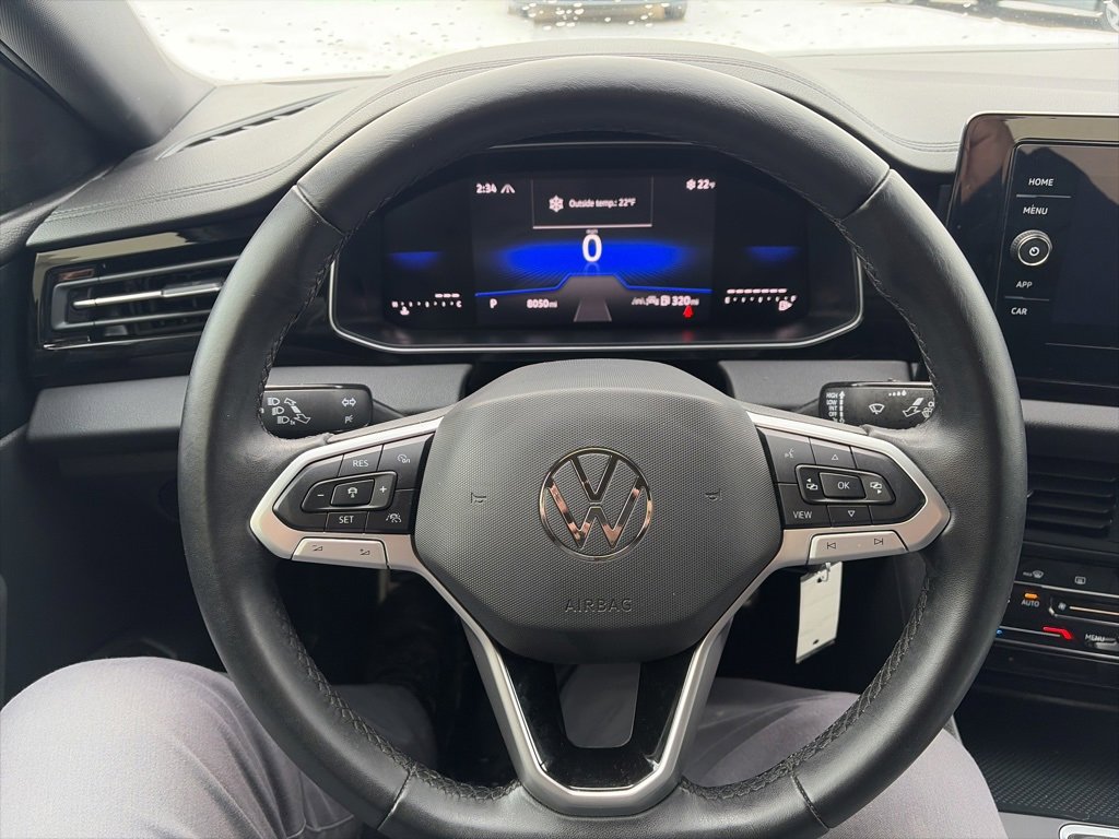 Certified 2025 Volkswagen Jetta Sport image 15