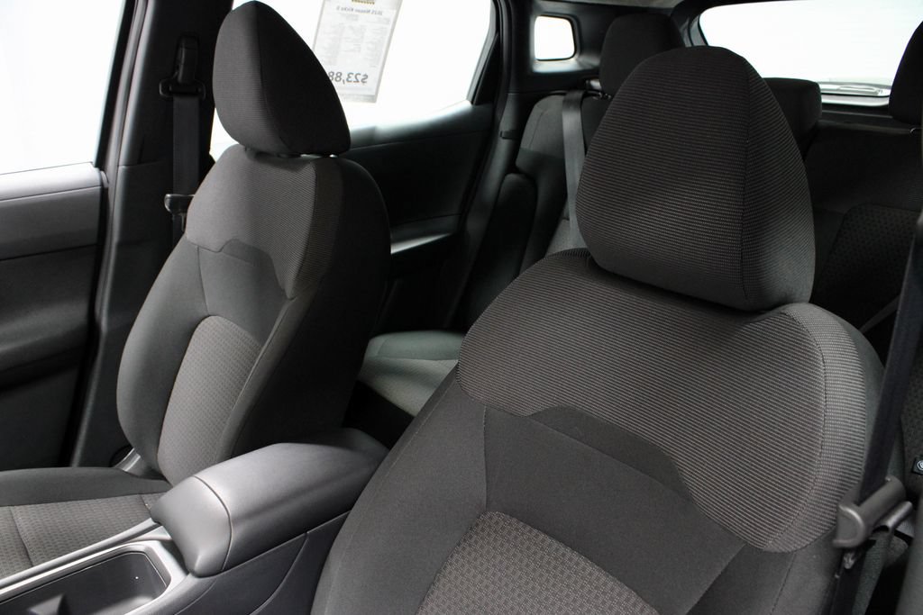 Certified 2025 Nissan Kicks S AWD/4WD image 25
