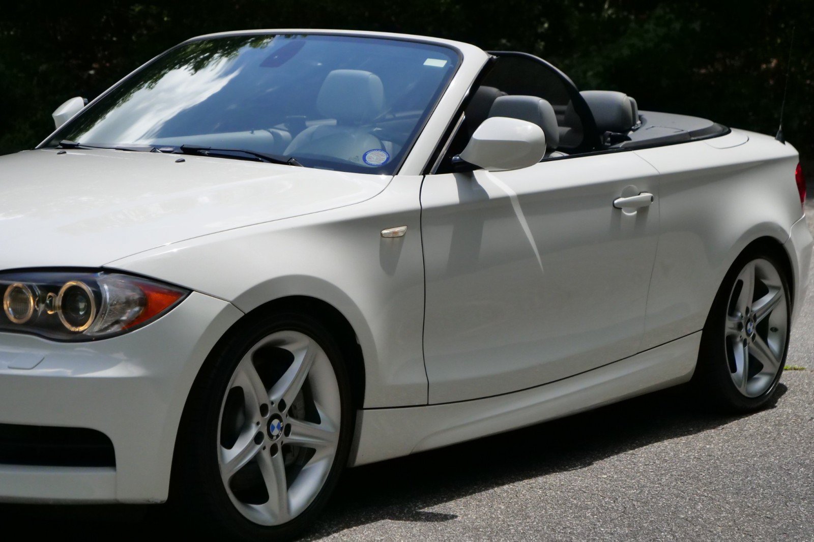 Used 2011 BMW 135i Convertible RWD image 47