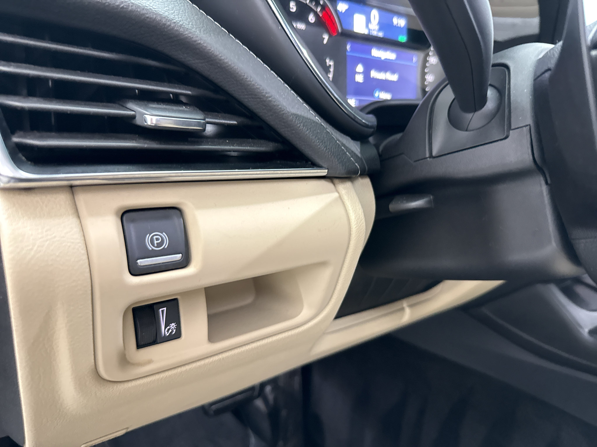 Used 2021 Cadillac CT5 Luxury w/ Sun And Sound Package RWD image 17