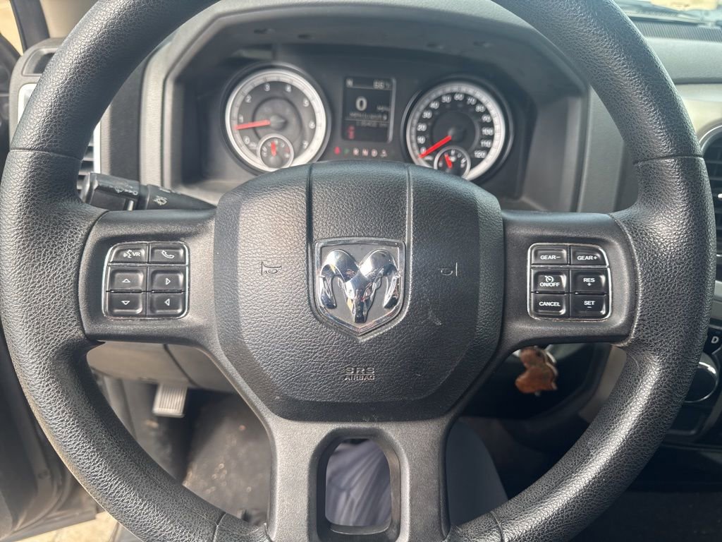 Used 2014 RAM 1500 Classic SLT image 11