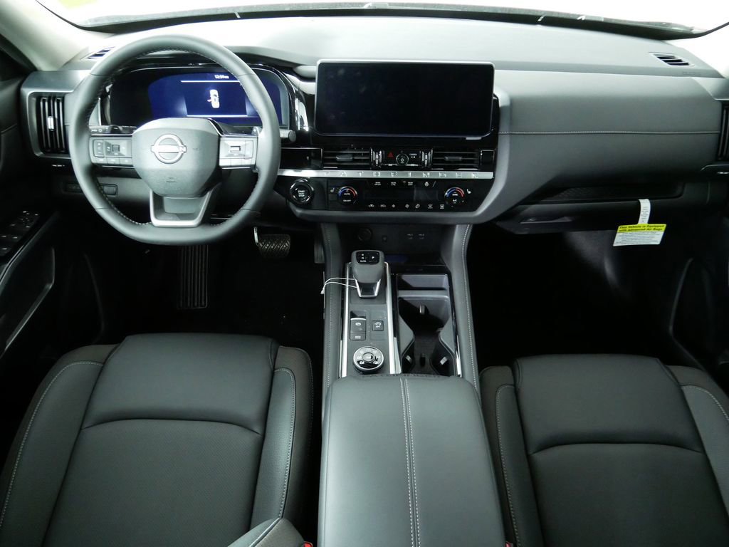 New 2026 Nissan Pathfinder SL AWD/4WD image 17