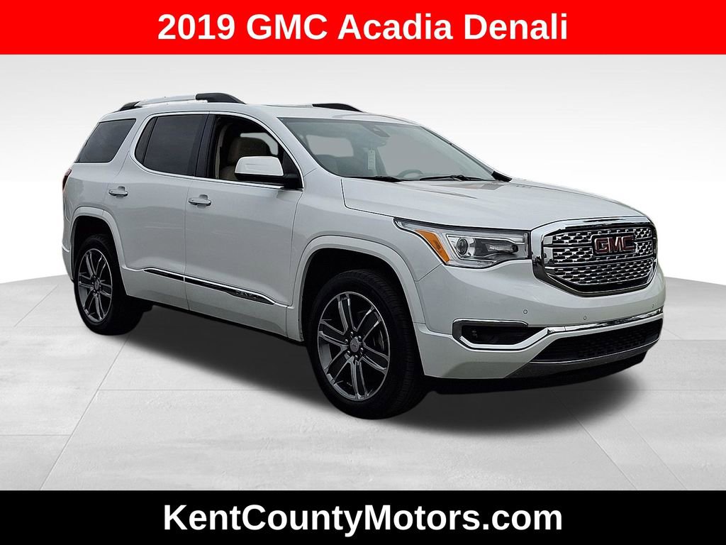 Used 2019 GMC Acadia Denali w/ Technology Package AWD/4WD image 1