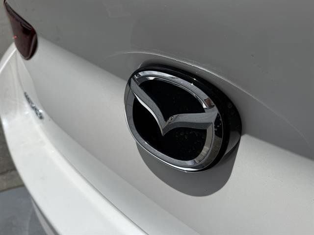 Used 2025 MAZDA MAZDA3 s image 11