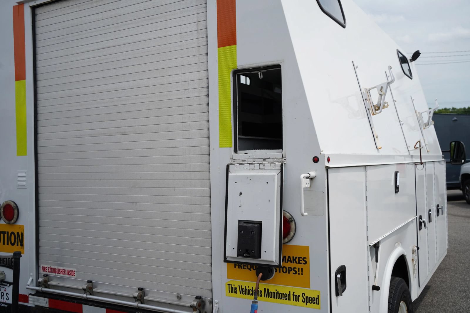 Used 2018 Ford E-450 and Econoline 450 Super Duty RWD image 16