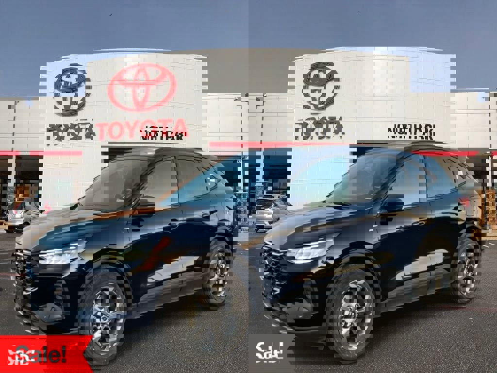 Used 2025 Ford Escape ST-Line image 1