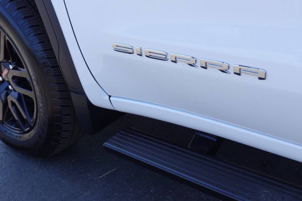 Used 2023 GMC Sierra 1500 Pro w/ Graphite Edition AWD/4WD image 15