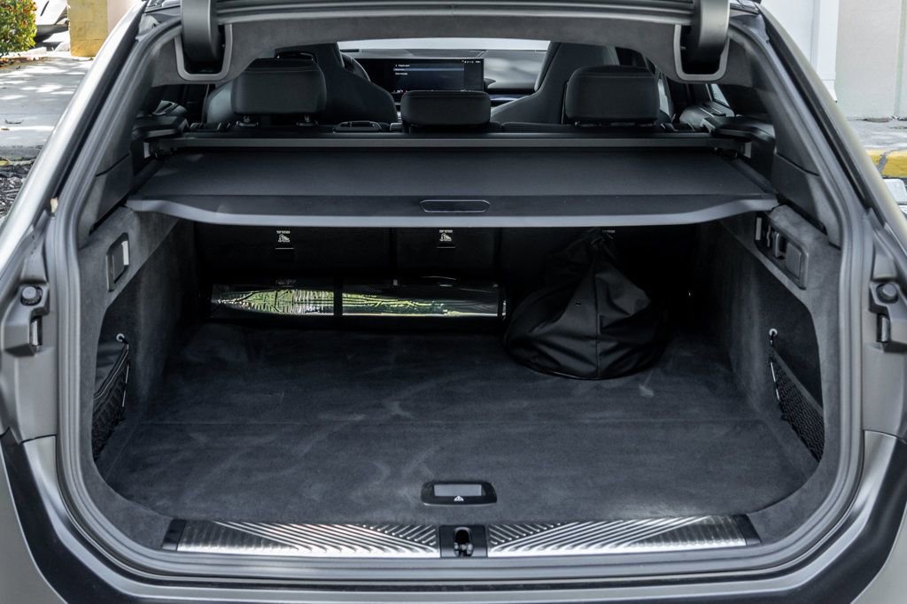Used 2025 BMW M5 Touring image 22