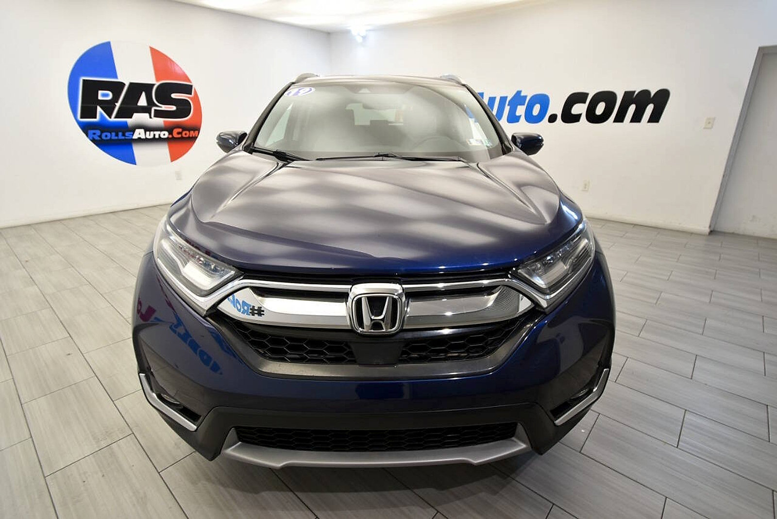 Used 2019 Honda CR-V Touring image 8