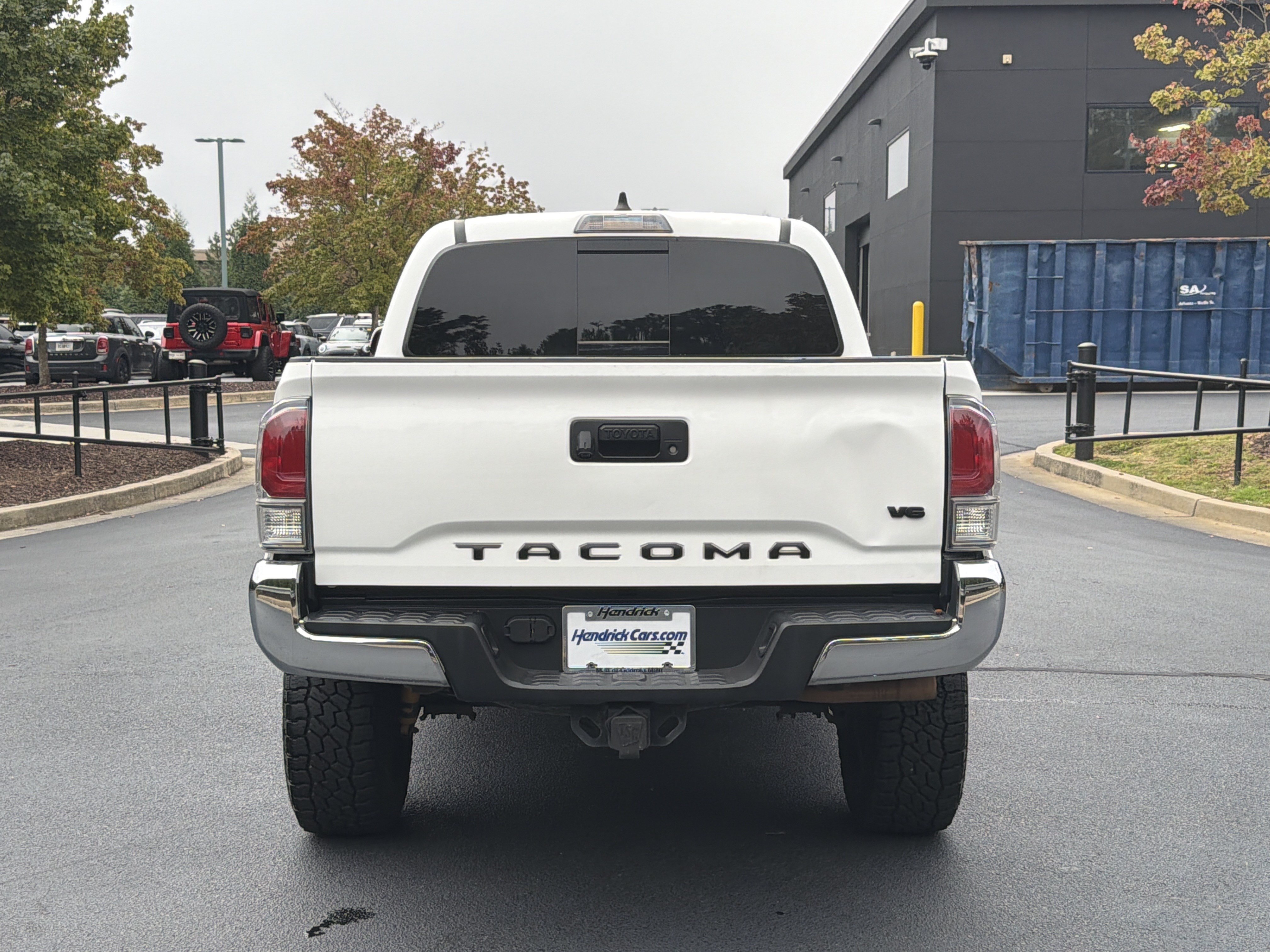 Used 2020 Toyota Tacoma TRD Off-Road AWD/4WD image 15