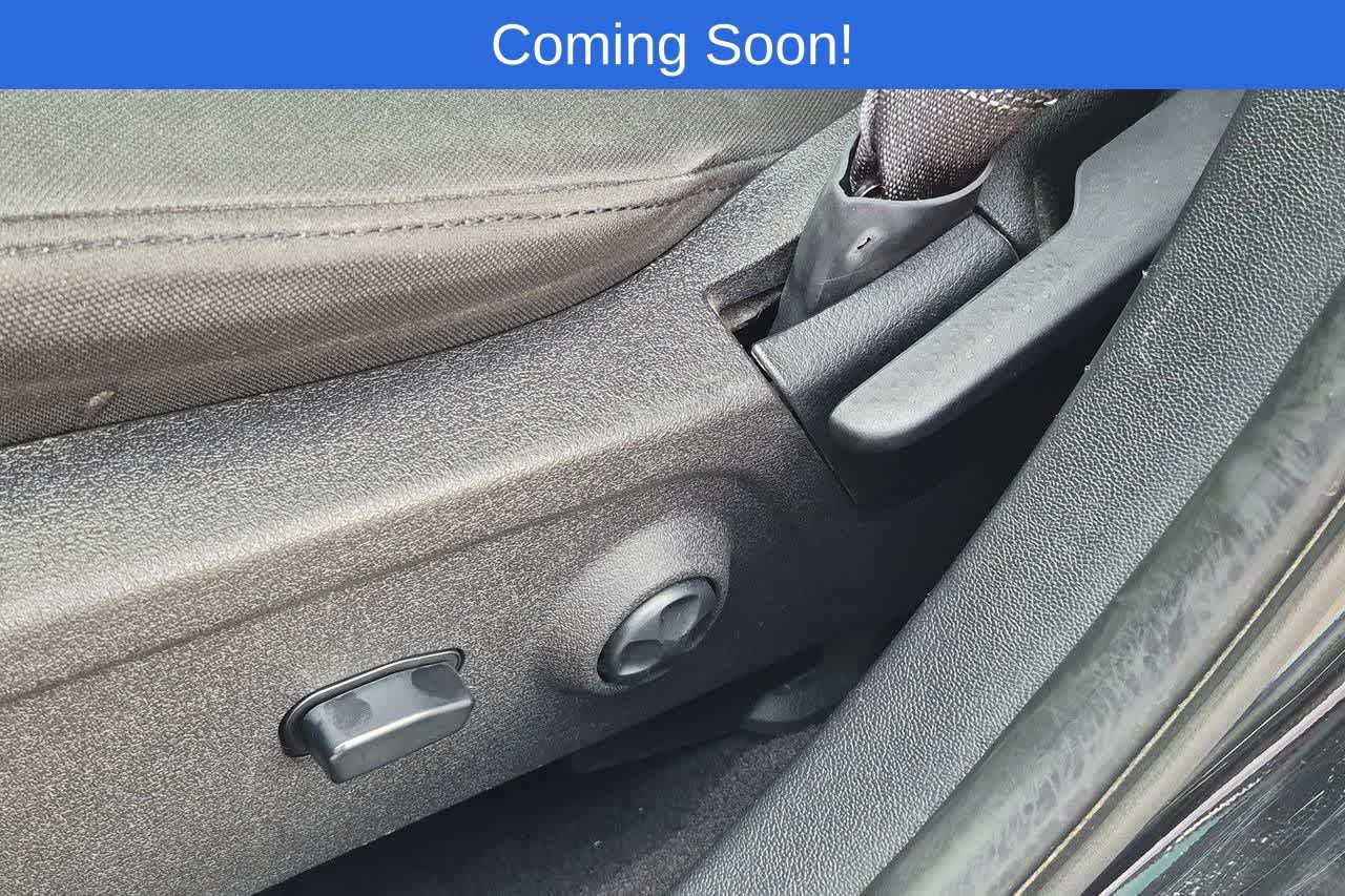 Used 2020 Dodge Journey SE w/ SE Popular Equipment Group FWD image 17