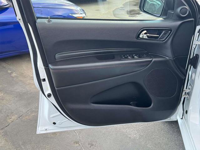 Used 2023 Dodge Durango GT image 13