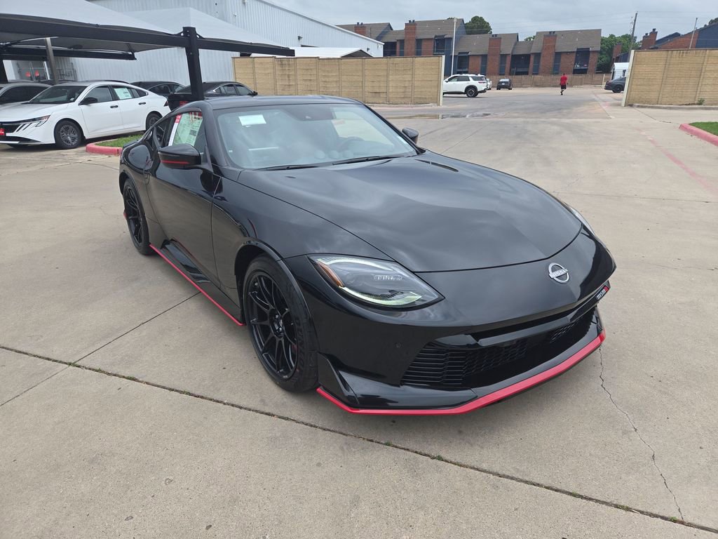 New 2026 Nissan Z NISMO w/ Floor Mat Package RWD image 4