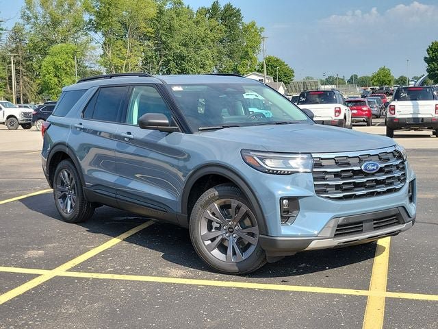 New 2026 Ford Explorer Active w/ Active Comfort Package AWD/4WD image 35