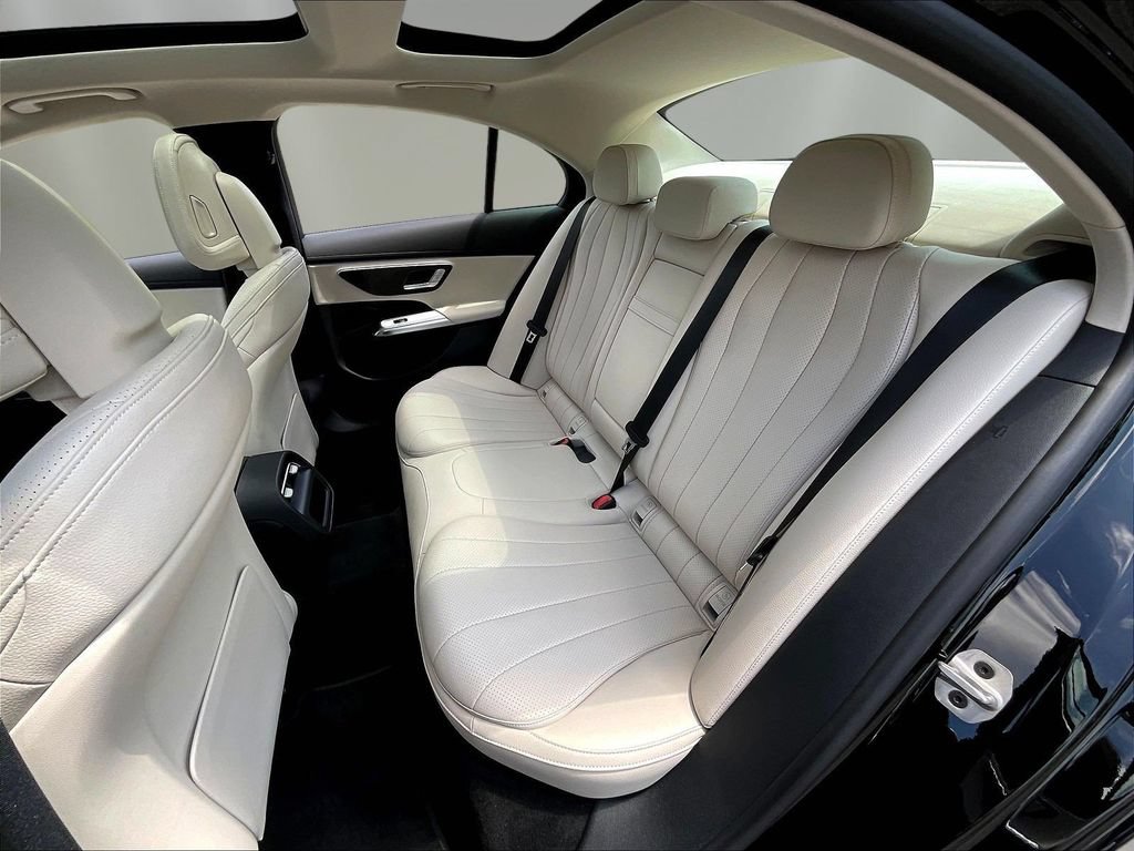 Used 2025 Mercedes-Benz E 450 4MATIC Sedan w/ Winter Package image 24