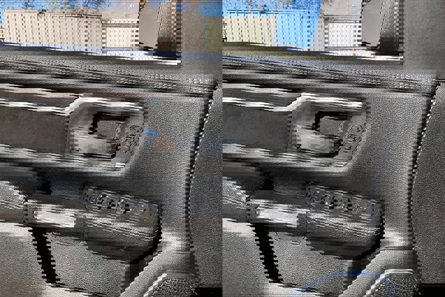 Used 2025 RAM 1500 Laramie image 33