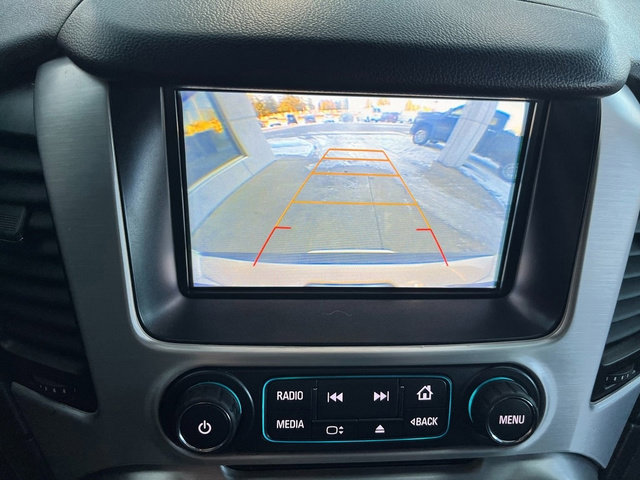 Used 2017 GMC Yukon XL SLE w/ SLE Value Package image 23