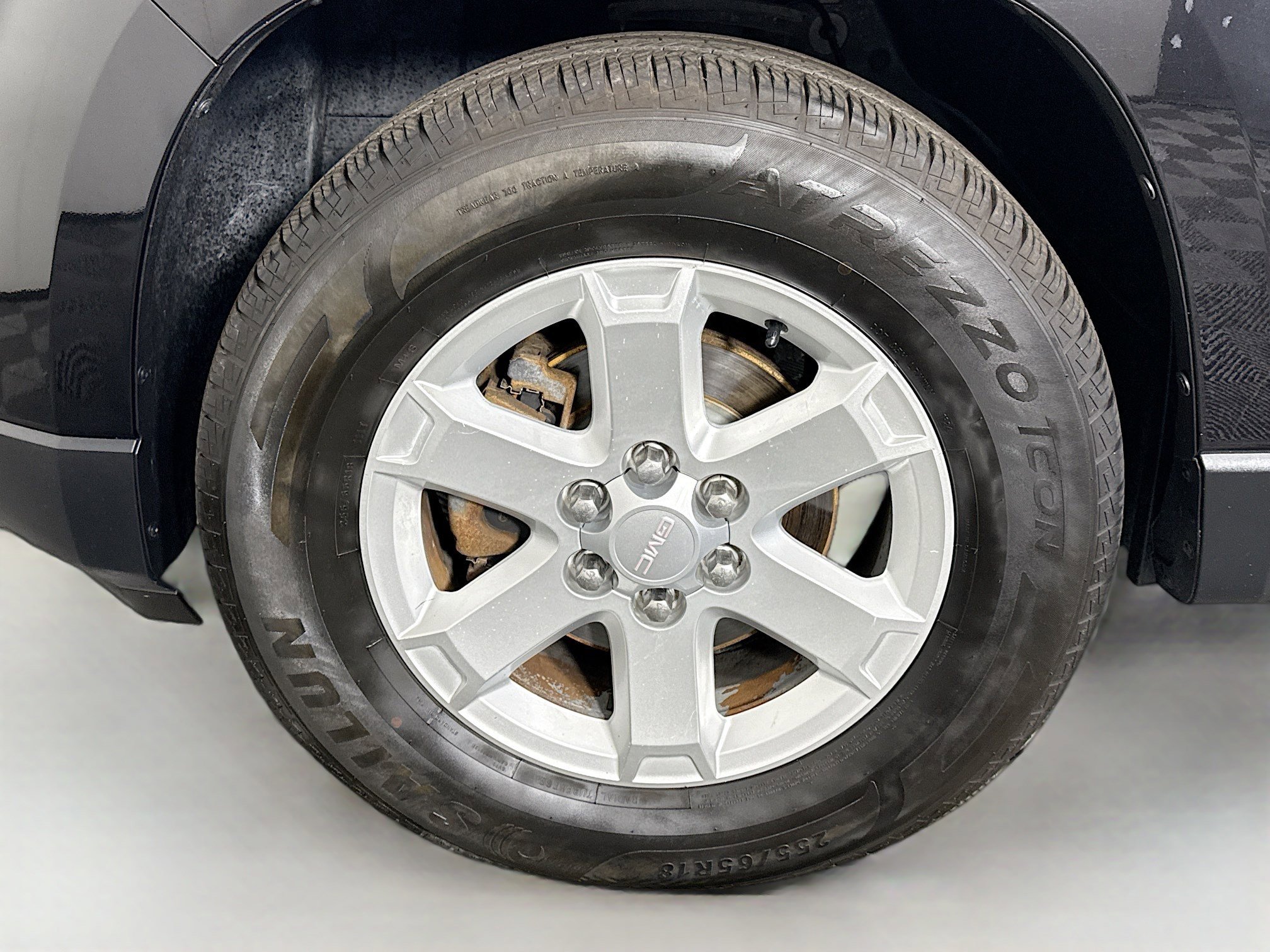 Used 2016 GMC Acadia SLE image 37