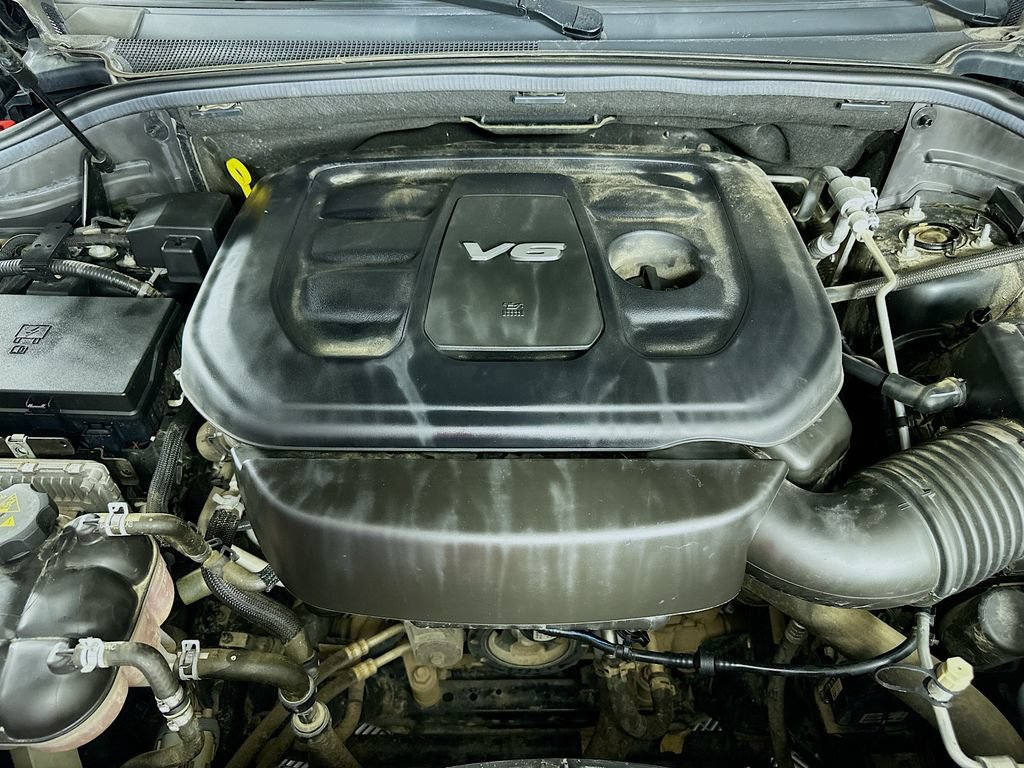 Certified 2019 Jeep Grand Cherokee Altitude AWD/4WD image 40