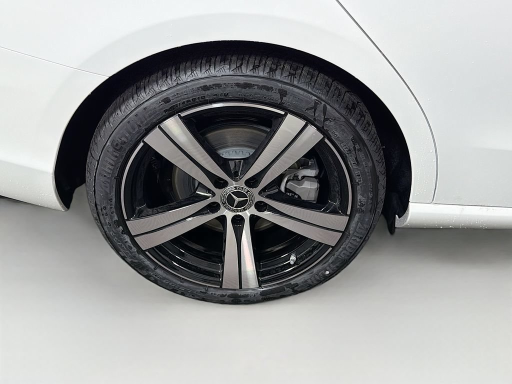 New 2026 Mercedes-Benz C 300 4MATIC Sedan image 34