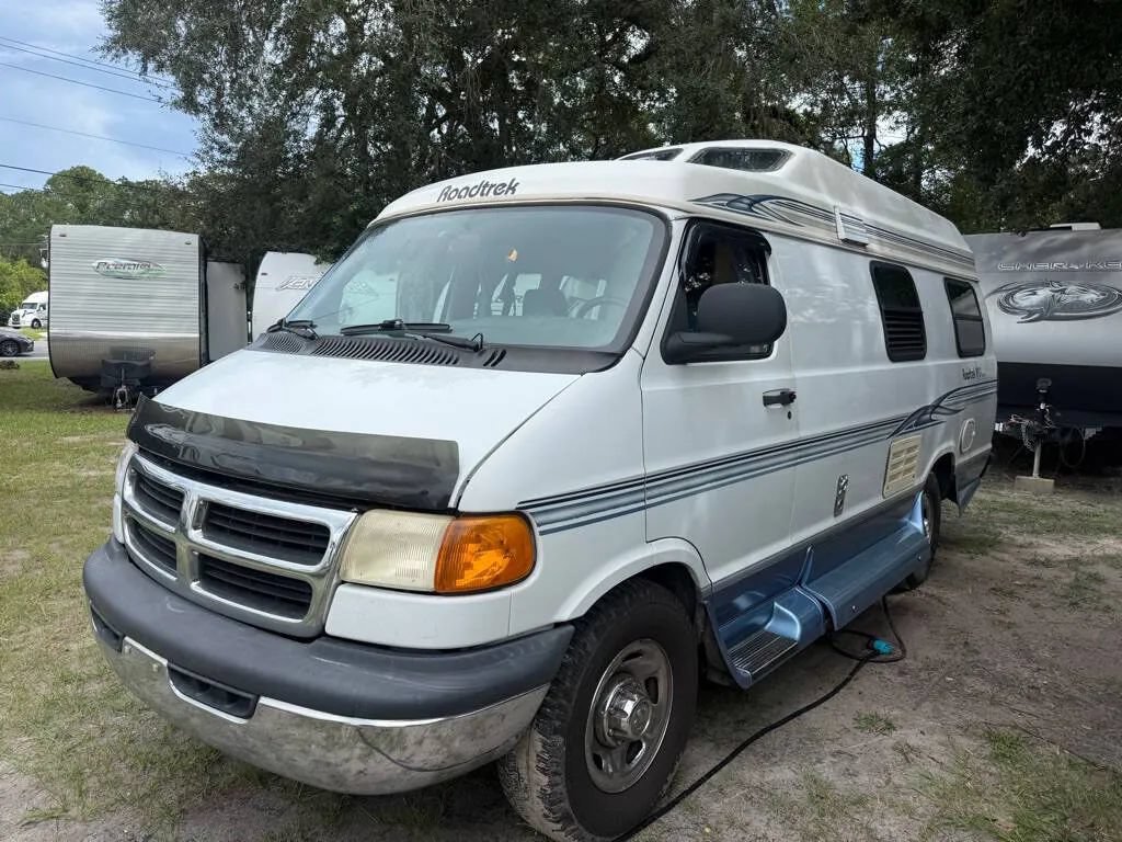 Used 1998 Dodge B3500 RWD image 1
